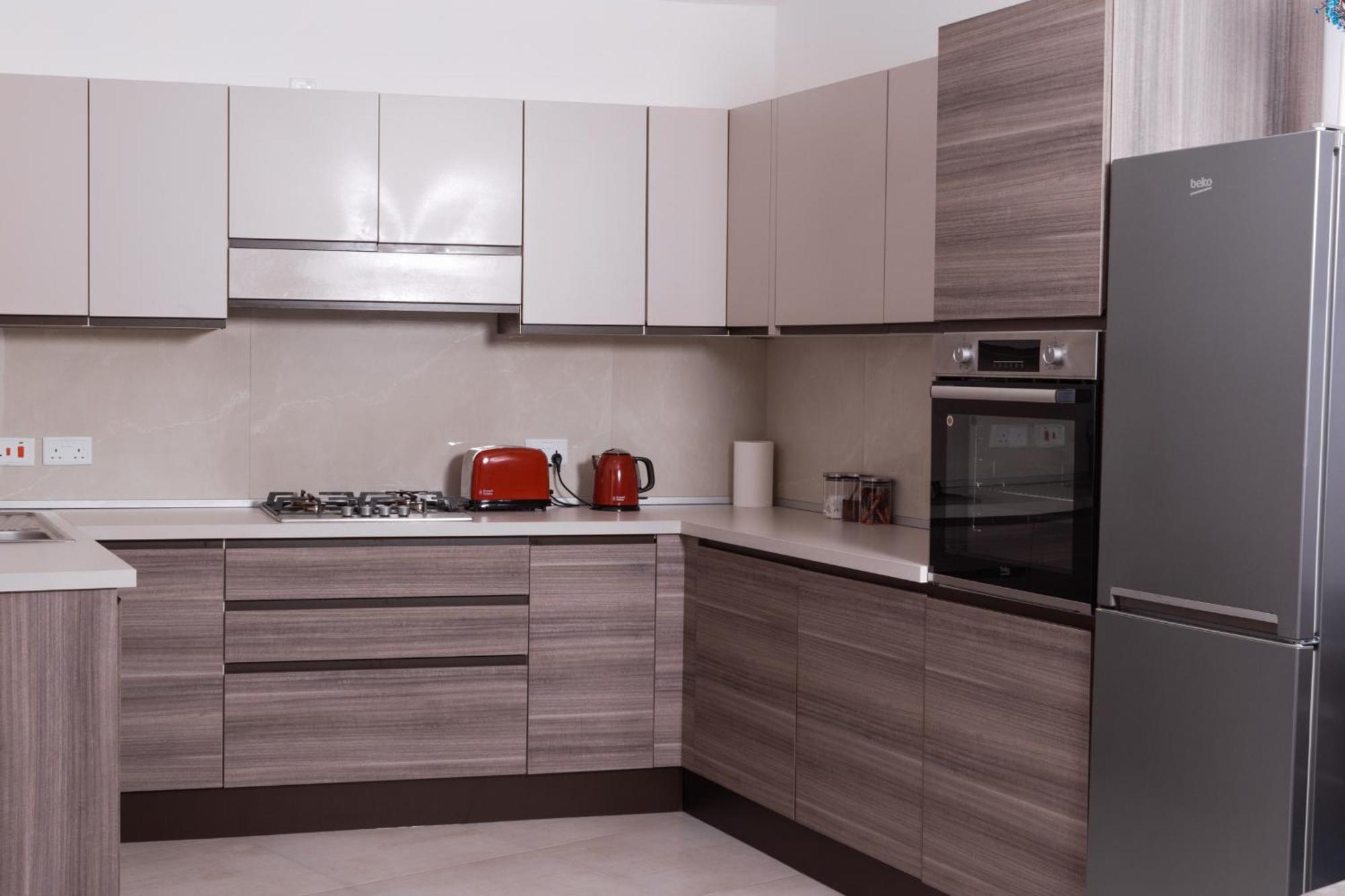Apartment Azure Four
