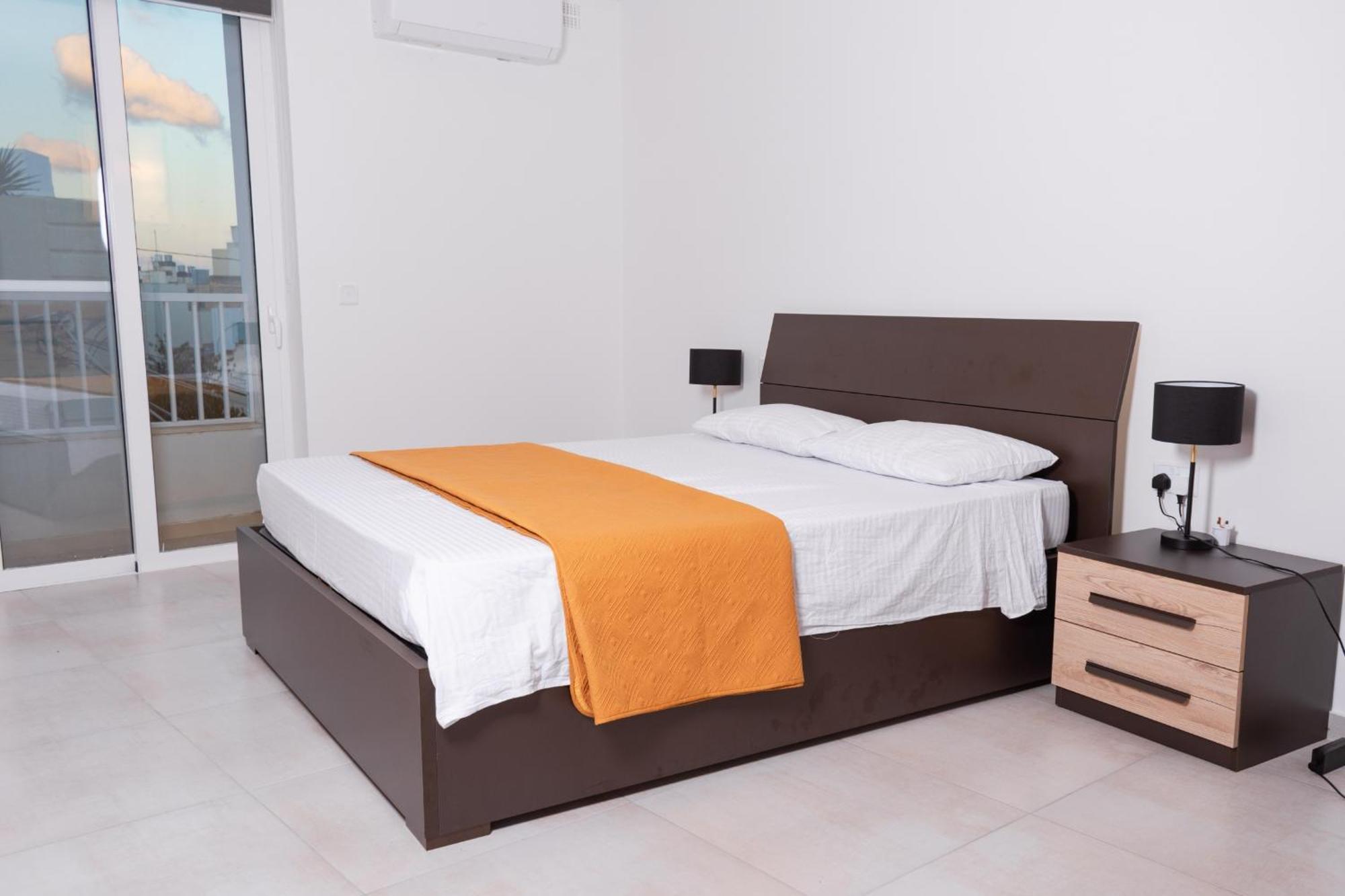 Azure Four Apartment